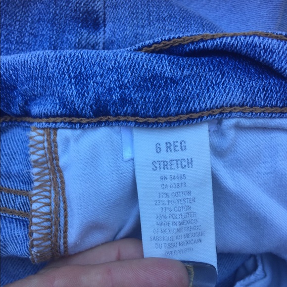 American Eagle Jeans - Picture 4 of 4